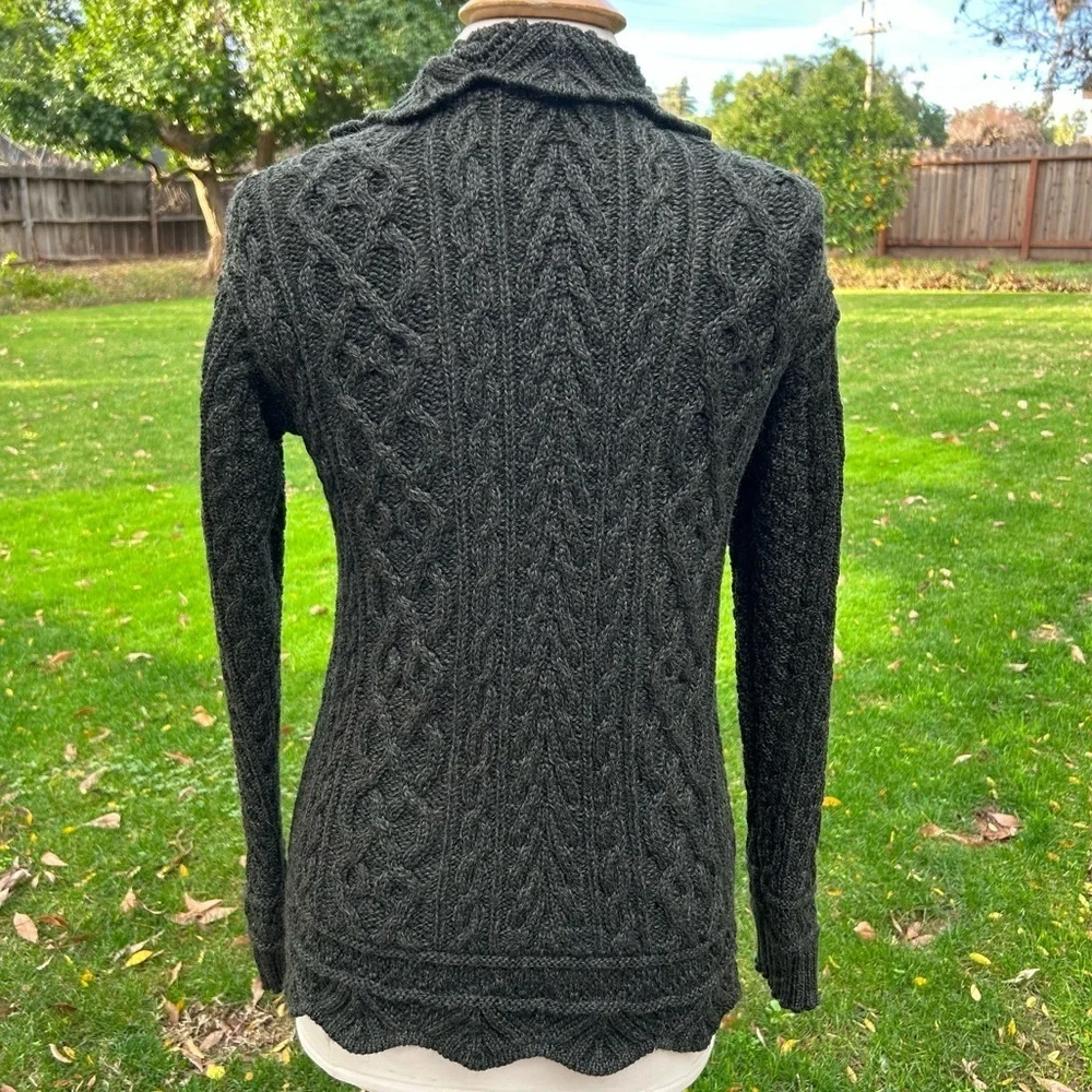 INIS CRAFTS Hunter Green Aran Irish Merino Wool Cardigan Zip Sweater Size Small